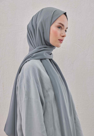 Medina Silk Hijab Metallic Gray