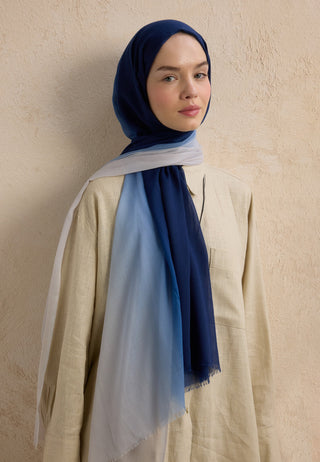Modal Degrade Hijab Navy Silver
