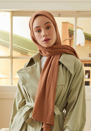 COMFY PENYE ŞAL LATTE