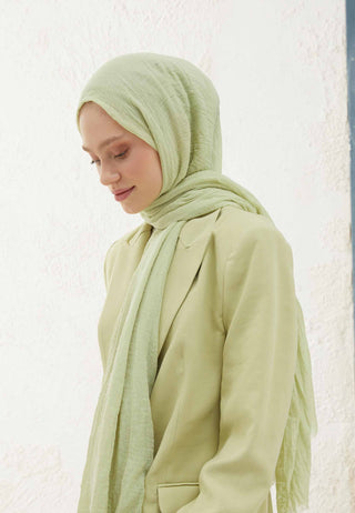 Crinkled Hijab Pastel Green