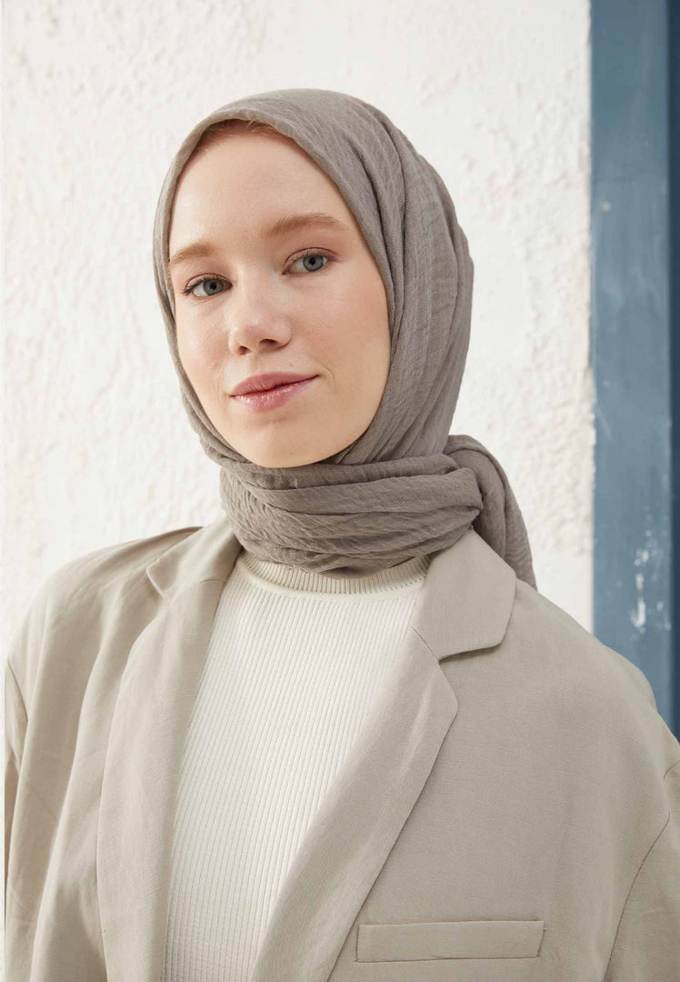 Crinkle Cotton Hijab Acorn