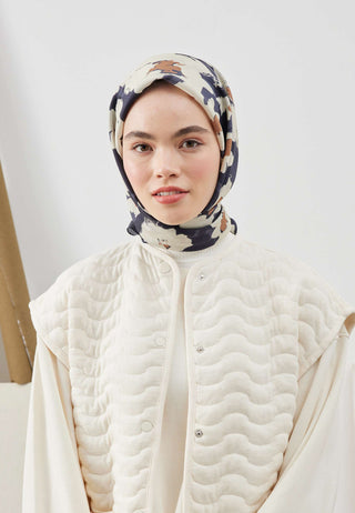 MULTI FLOWER DESEN PAMUK İPEK EŞARP LACİVERT