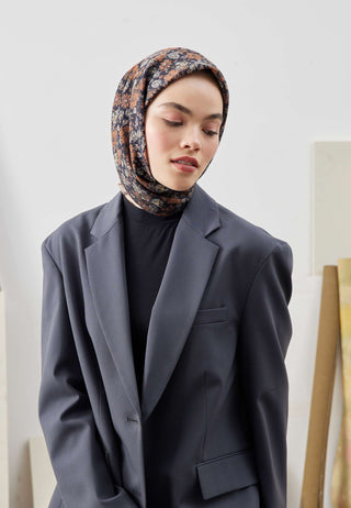 Blooming Garden Patterned Cotton Silk Scarf Black