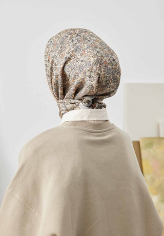 Blooming Garden Patterned Cotton Silk Scarf Beige