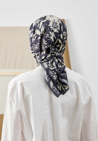 VIOLET DESEN PAMUK İPEK EŞARP SİYAH