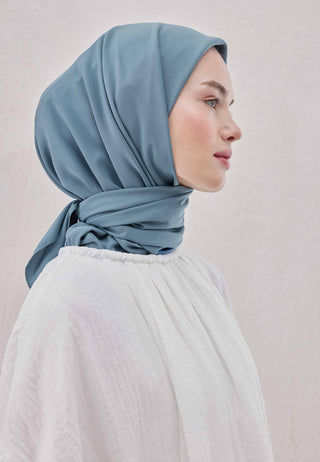 MEDİNE İPEĞİ EŞARP GÖK MAVİ