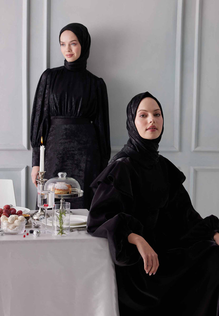 Luxury Shine Hijab Black