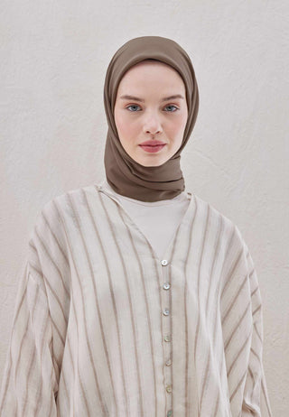 MEDİNE İPEĞİ EŞARP KÜLLÜ KAHVE