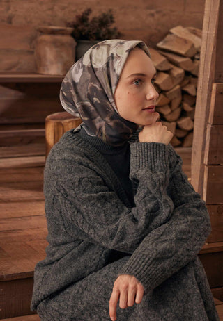 ROSLYN DESEN PAMUK İPEK EŞARP KAHVERENGİ