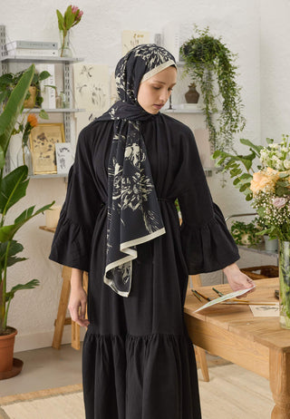 Adela Patterned Hijab Black
