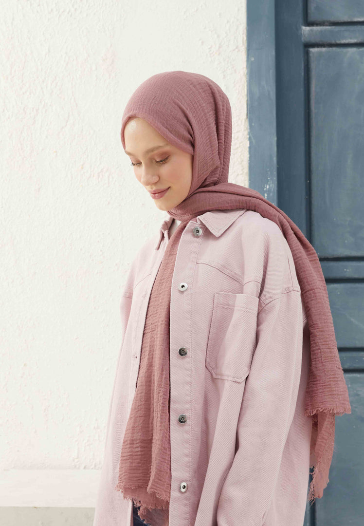 Crinkle Cotton Hijab Dusty Rose
