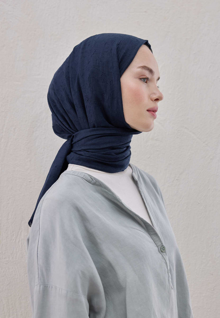 Bamboo Hijab Navy Blue