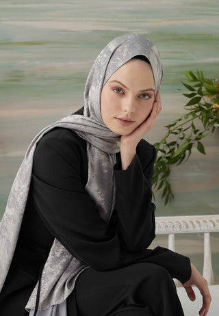 Luxury Shine Hijab Silver