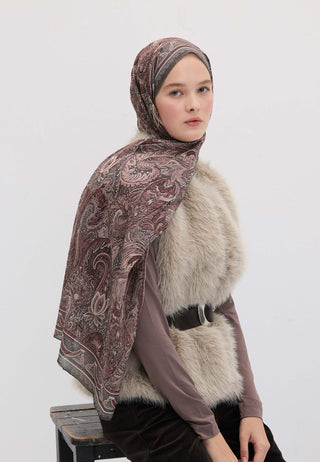 Amora Patterned Hijab Vintage Rose