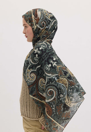 Ethnic Paisley Patterned Hijab Deep Green
