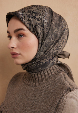 HESPERIA DESEN PAMUK İPEK EŞARP VİZON