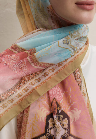 Amelia Printed Silk Crepe Hijab Daylight