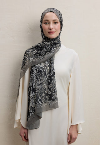 LAURA DESEN İPEK KREP ŞAL SİYAH