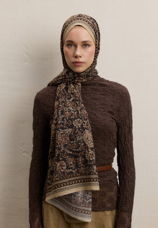 SONIA DESEN ŞAL BAKIR