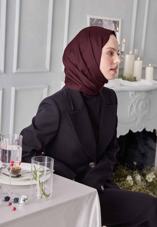 Shimmering Hijab Burgundy