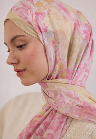 Summer Bloom Patterned Rami Hijab Soft Pink