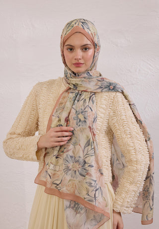 Vintage Garden Patterned Rami Hijab Salmon