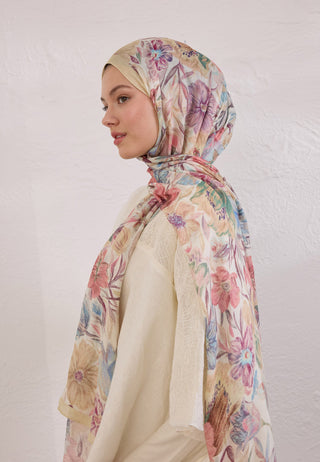 Vintage Garden Patterned Rami Hijab Soft Yellow