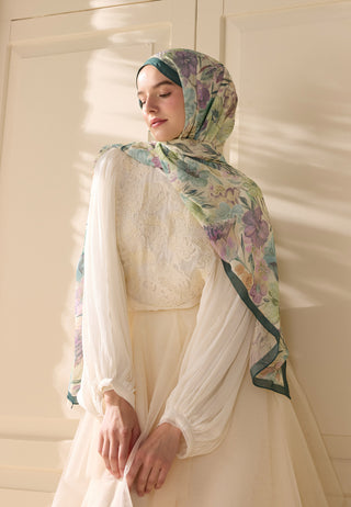 Vintage Garden Patterned Rami Hijab Green