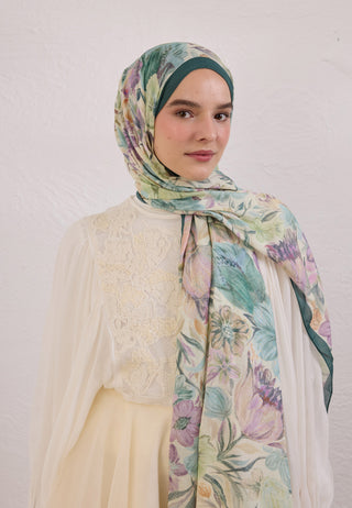 Vintage Garden Patterned Rami Hijab Green