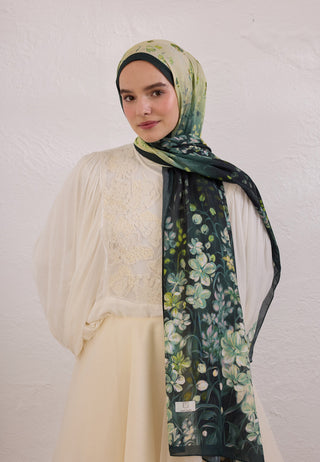Wisteria Patterned Rami Hijab Dark Green Fresh Scarfs Co. Wisteria Patterned Rami Hijab Dark Green Fresh Scarfs Co.