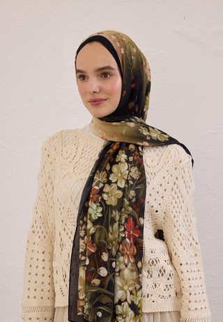 Wisteria Patterned Rami Hijab Black
