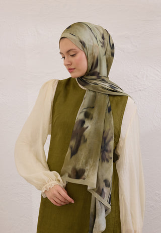 Dark Flora Patterned Rami Hijab Pistachio
