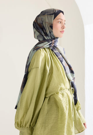 Noa Patterned Hijab Black