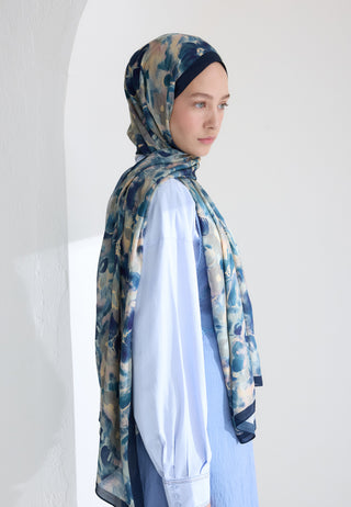 Hibiscus Beauty Floss Viscose Hijab Indigo