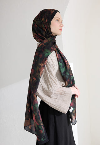 Hibiscus Beauty Floss Viscose Hijab Black