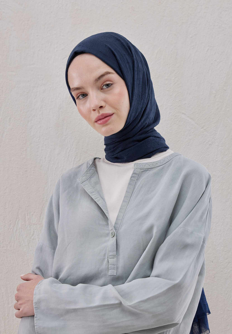 Bamboo Hijab Navy Blue