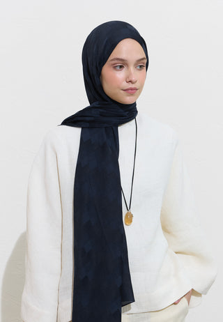 Nori Silky Jacquard Hijab Navy Blue