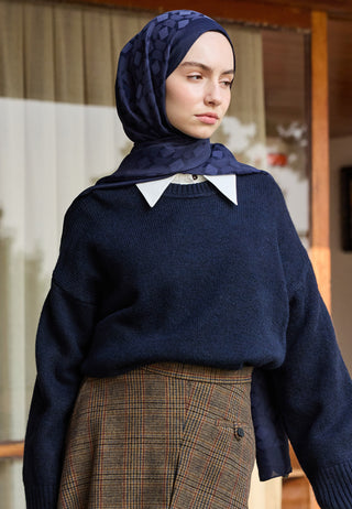 Oslo Jacquard Hijab Deep Navy Blue