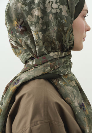 Dark Beauty Pattern Cotton Viscose Hijab Pistachio