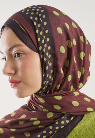 Bordered Polka Dots Pattern Rami Hijab Burgundy