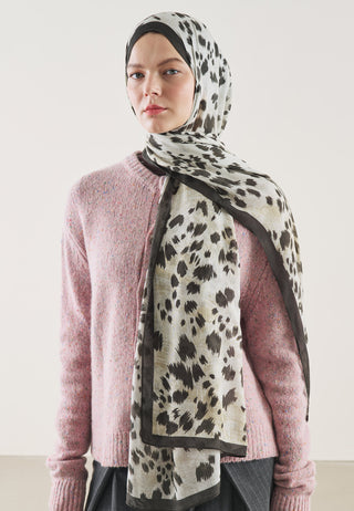 Cheetah Pattern Rami Hijab Black