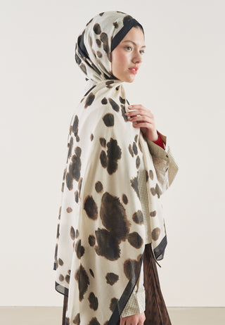 Cow Pattern Rami Hijab Beige