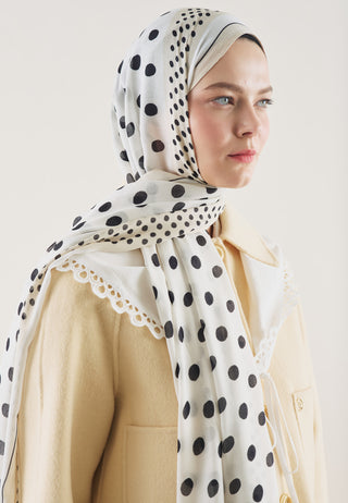 Bordered Polka Dots Pattern Rami Hijab Pearl