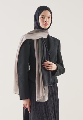 Gradient Pattern Rami Hijab Black Gray