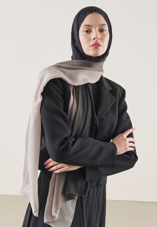 Gradient Pattern Rami Hijab Black Gray