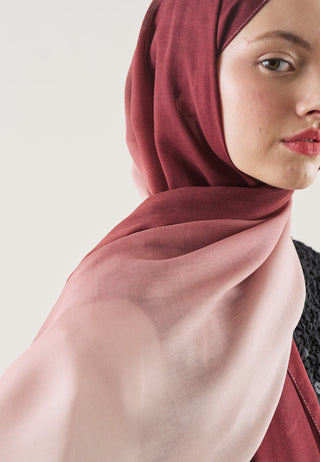 Gradient Pattern Rami Hijab Burgundy Powder