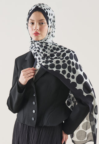 Polka Dots Pattern Rami Hijab Ivory