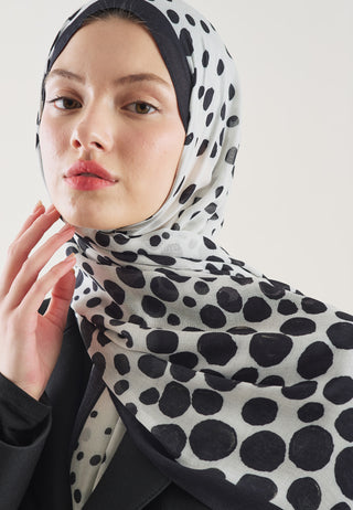 Polka Dots Pattern Rami Hijab Ivory
