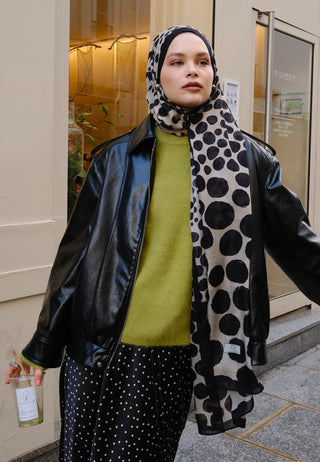Polka Dots Pattern Rami Hijab Black