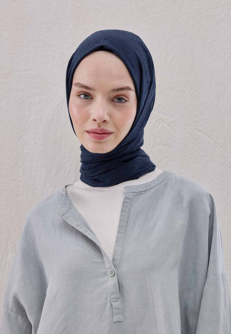 Bamboo Hijab Navy Blue